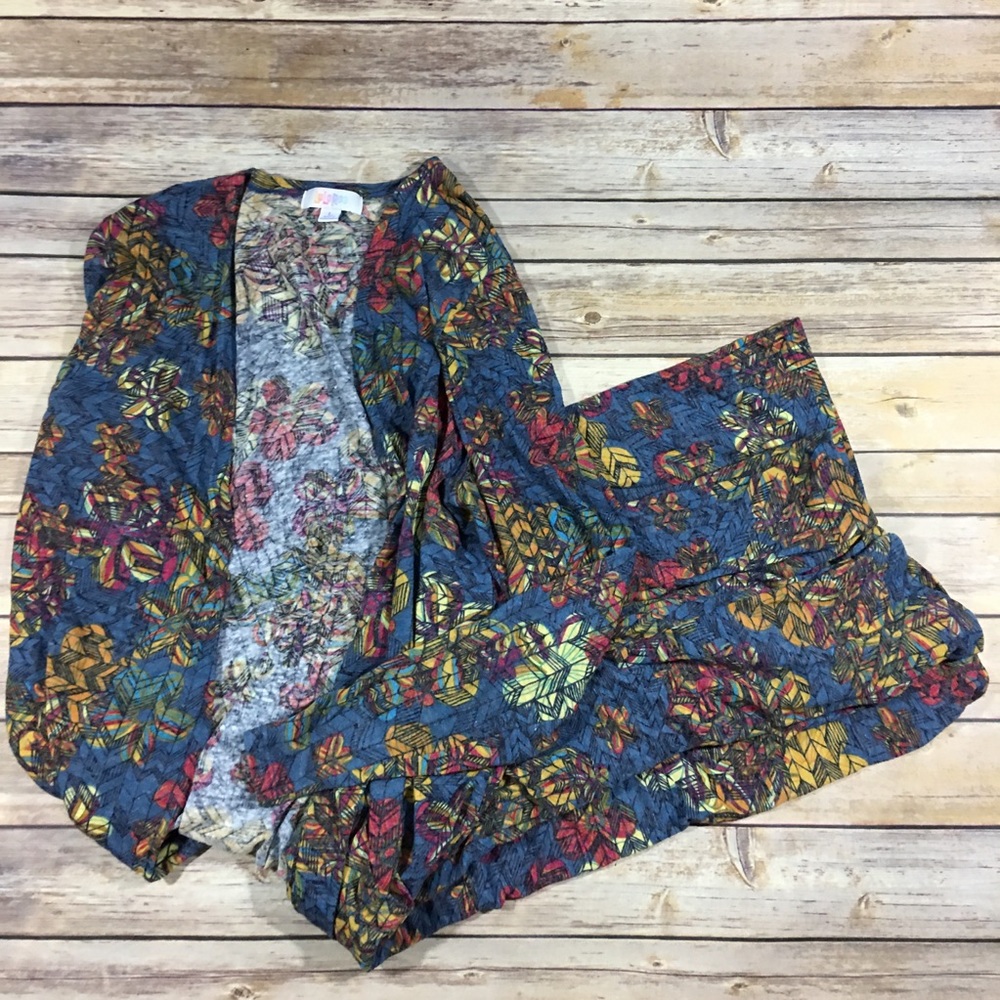 LuLaRoe Sarah. Long, open-front kimono